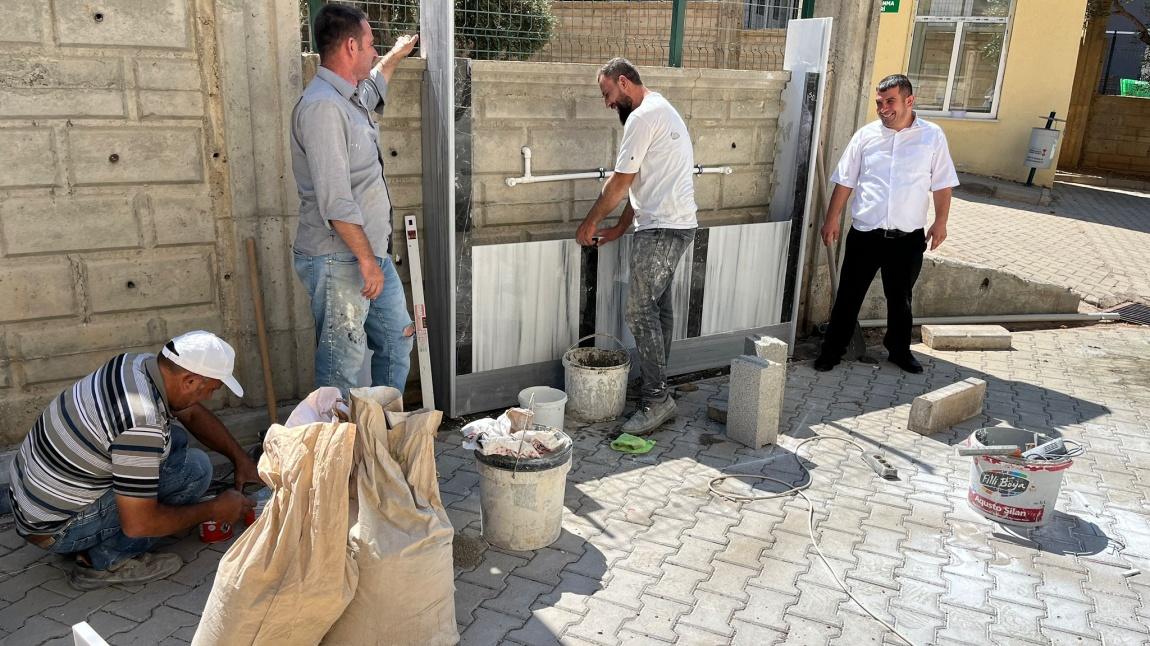 Okulumuz Bahçesine Yeni  Çeşme Yapımı